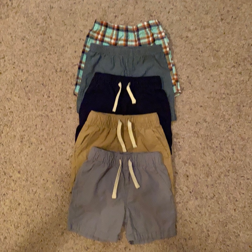 Boys 18-24mo shorts.